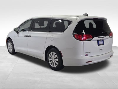 2021 Chrysler Voyager L
