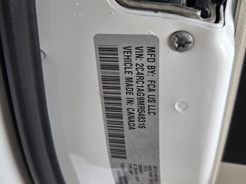 2021 Chrysler Voyager L