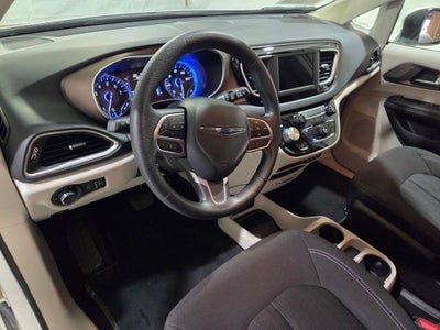 2021 Chrysler Voyager L