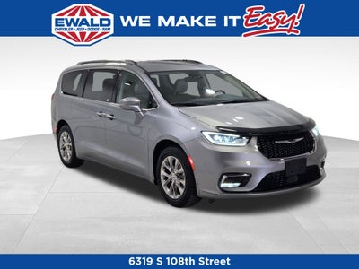 2021 Chrysler Pacifica Touring L