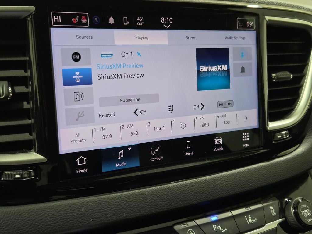 2024 Chrysler Pacifica Touring L