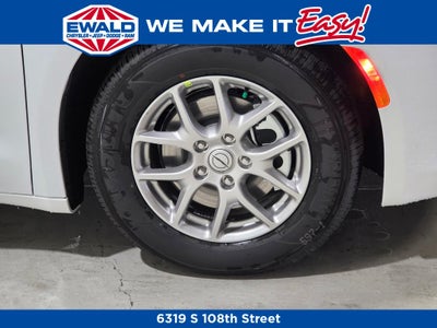 2026 Chrysler Voyager LX