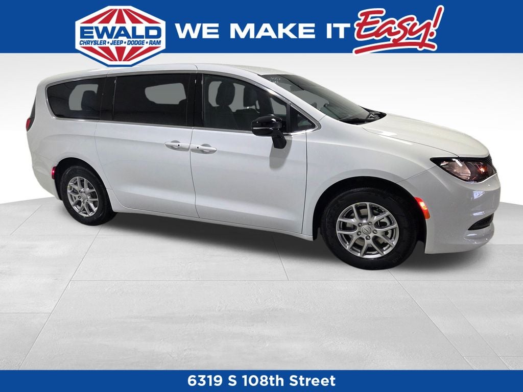 2026 Chrysler Voyager LX