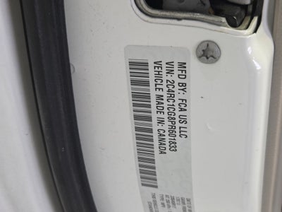 2023 Chrysler Voyager LX