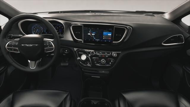 2027 Chrysler Pacifica LX