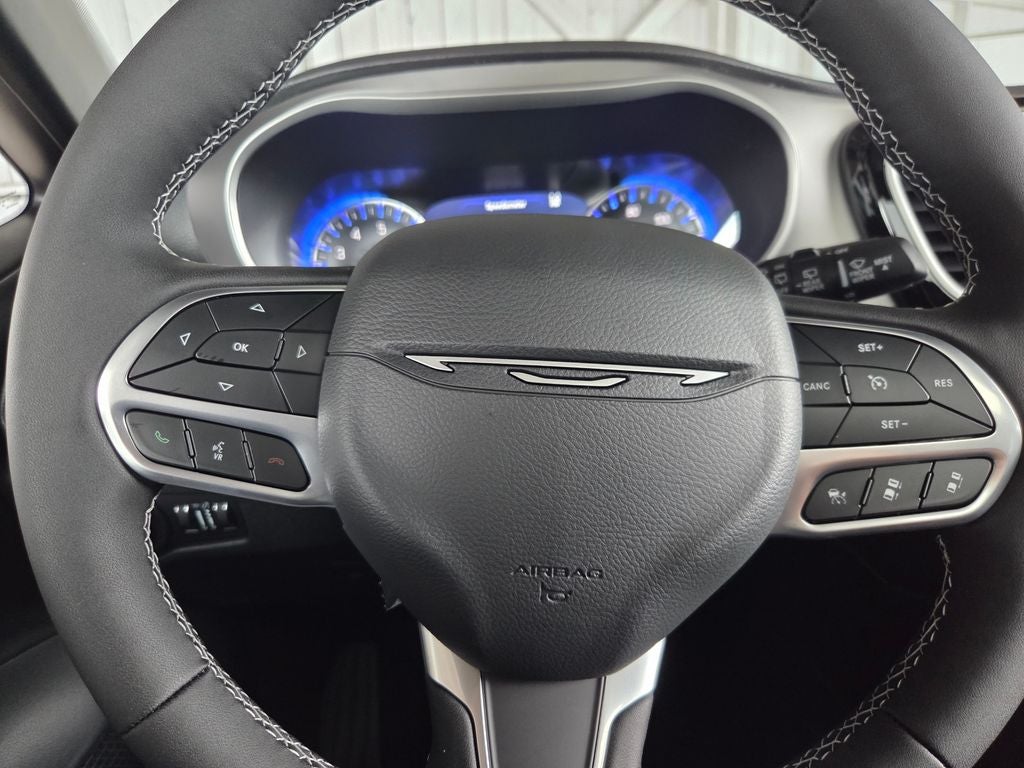 2027 Chrysler Pacifica Limited
