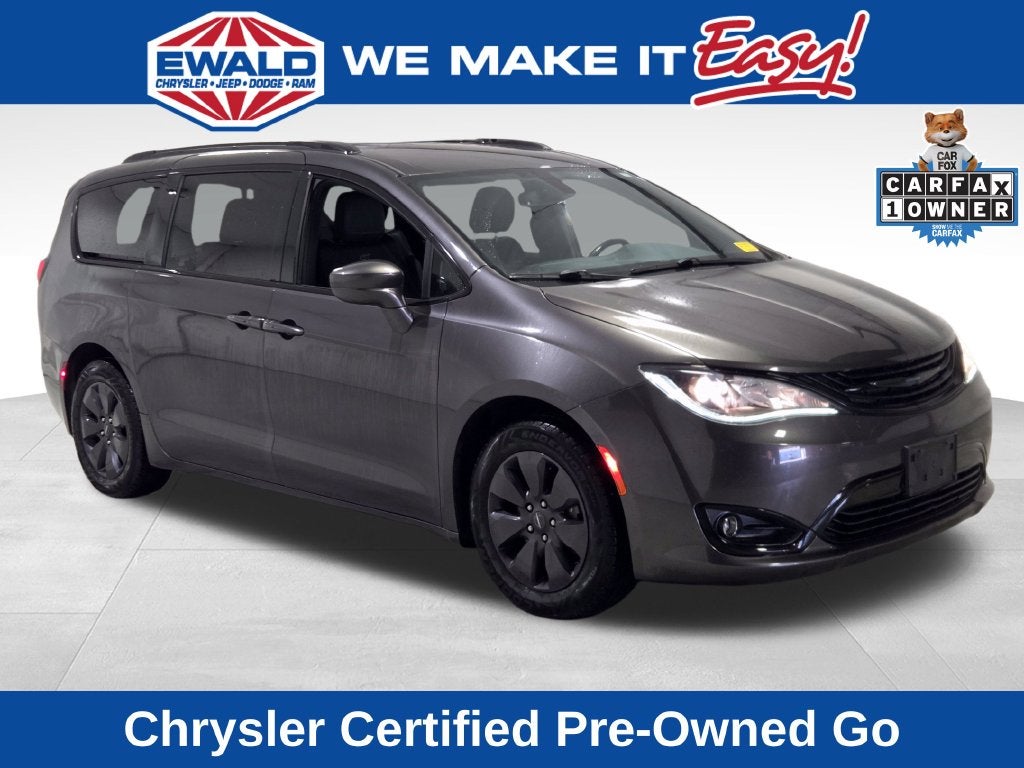 2019 Chrysler Pacifica Hybrid Touring L