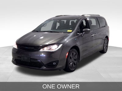 2019 Chrysler Pacifica Hybrid Touring L