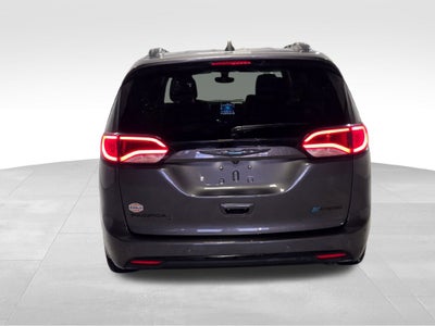 2019 Chrysler Pacifica Hybrid Touring L