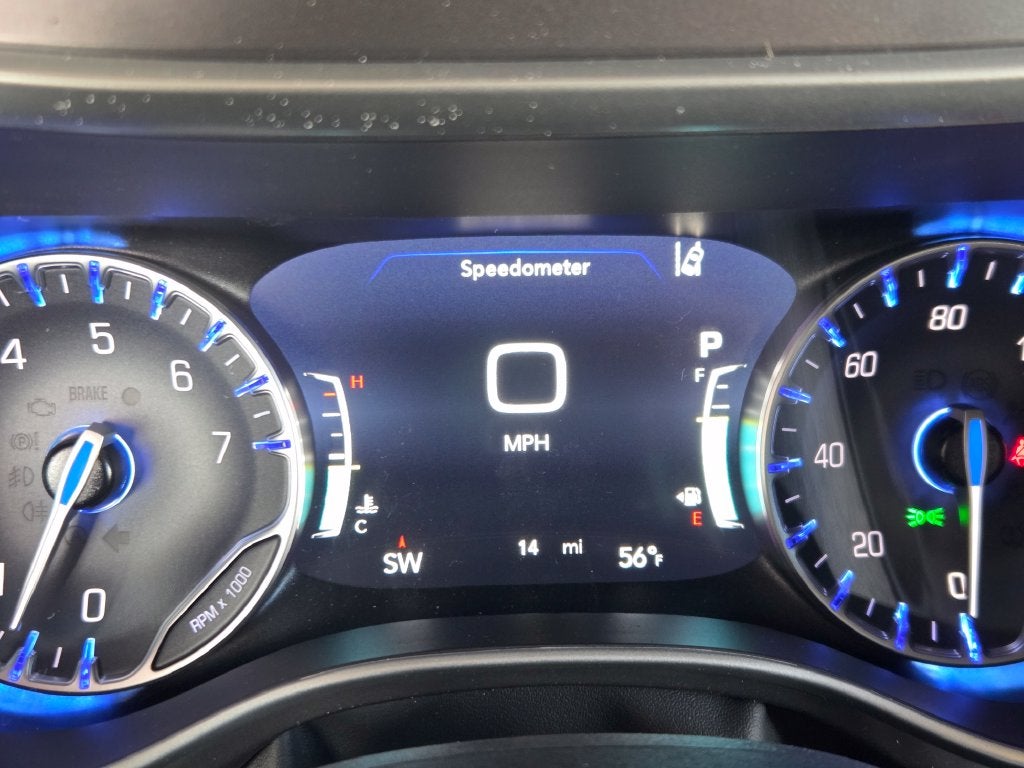 2027 Chrysler Pacifica Select