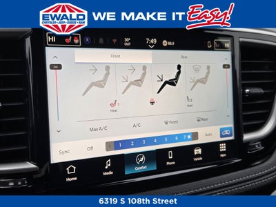 2026 Chrysler Pacifica Select