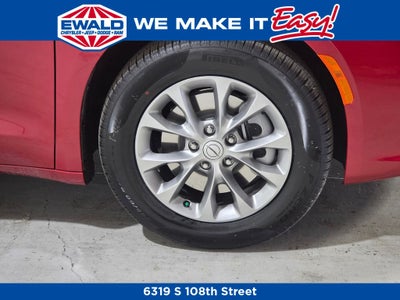 2026 Chrysler Pacifica Select