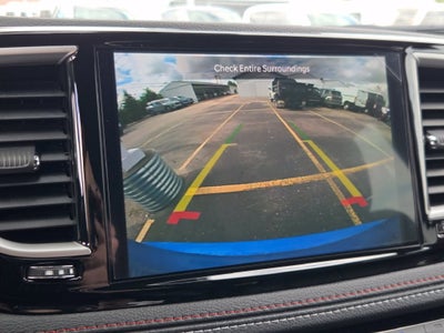 2027 Chrysler Pacifica Select