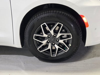 2027 Chrysler Pacifica Limited
