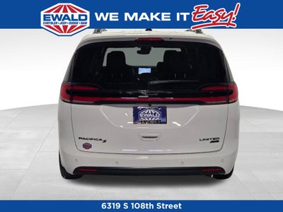 2027 Chrysler Pacifica Limited