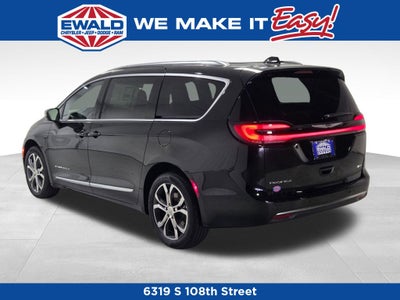 2026 Chrysler Pacifica Pinnacle