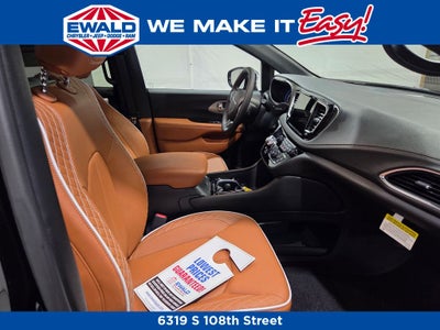 2026 Chrysler Pacifica Pinnacle