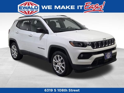 2023 Jeep Compass Latitude Lux