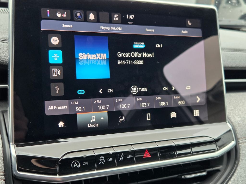 2023 Jeep Compass Latitude Lux