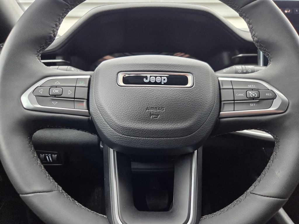 2023 Jeep Compass Latitude Lux