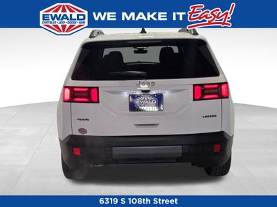 2026 Jeep Cherokee Laredo