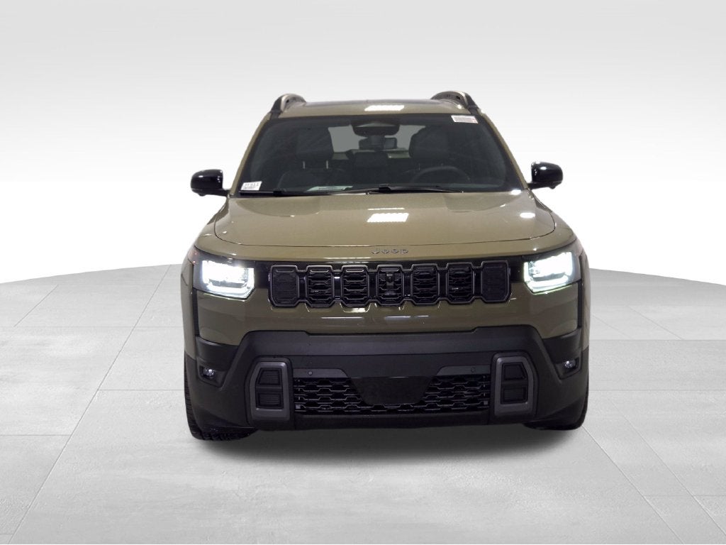 2026 Jeep Cherokee Overland