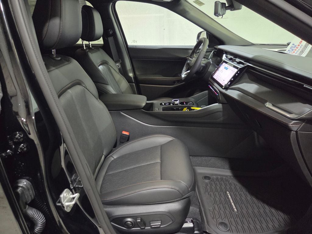 2026 Jeep Cherokee Overland