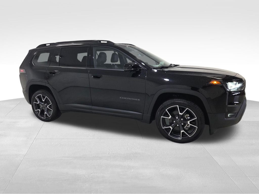 2026 Jeep Cherokee Overland