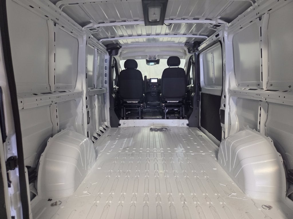 2027 RAM ProMaster 2500 Base