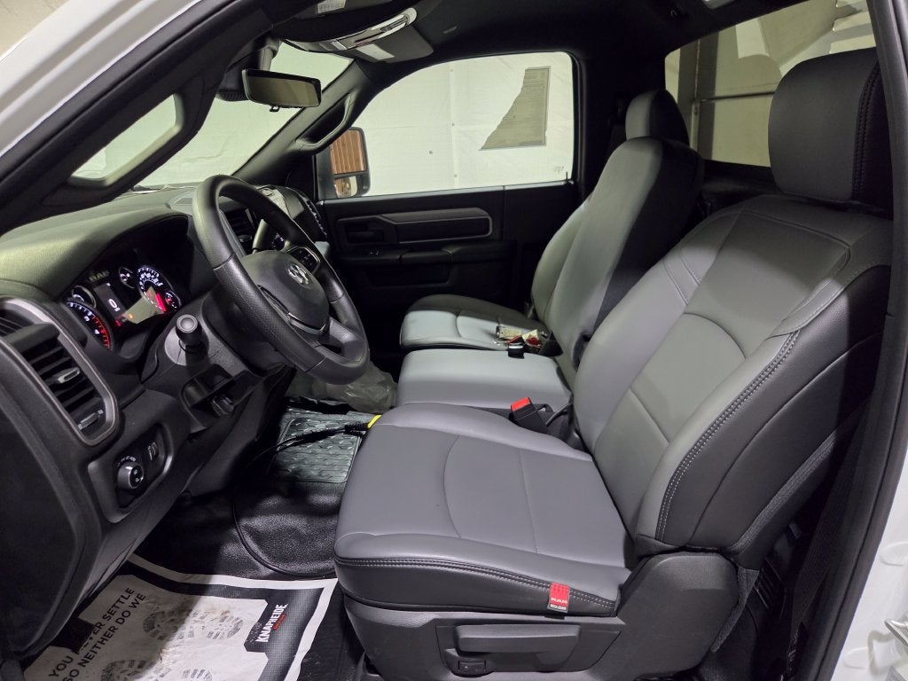 2026 RAM 3500 Tradesman 167.5 WB