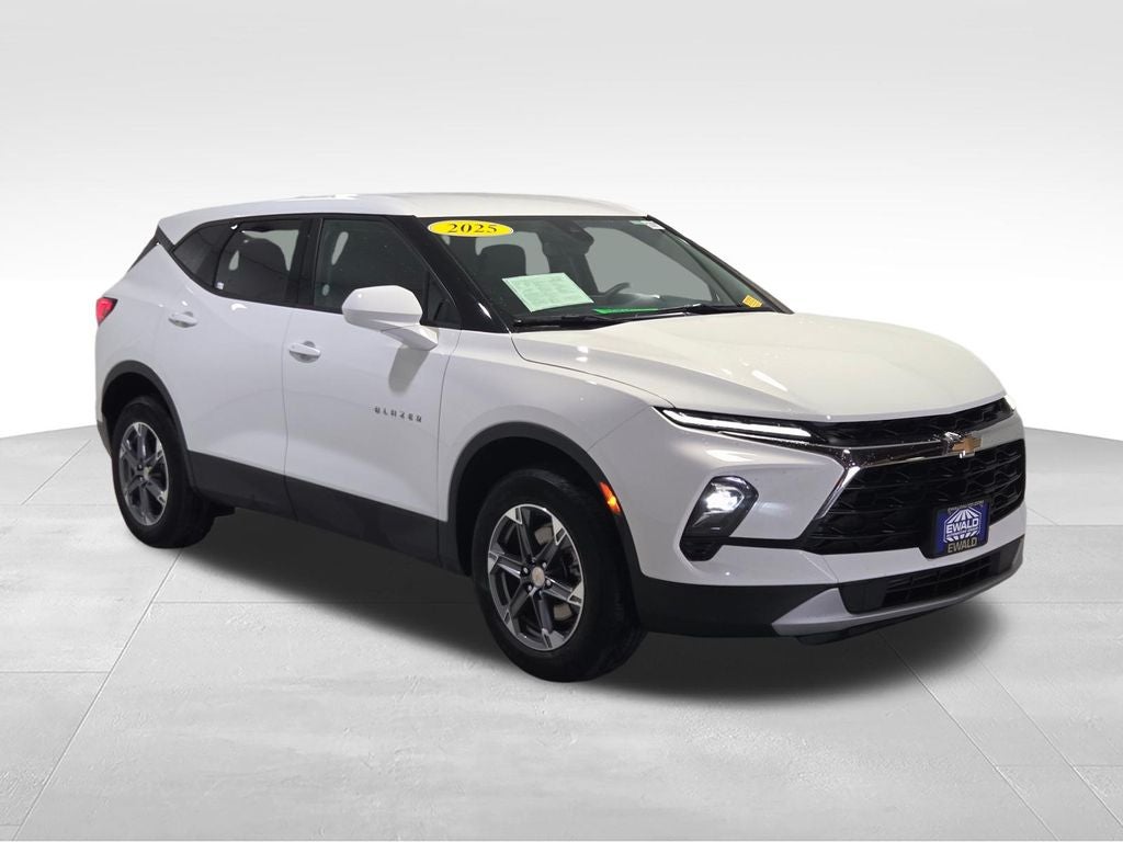 2025 Chevrolet Blazer LT