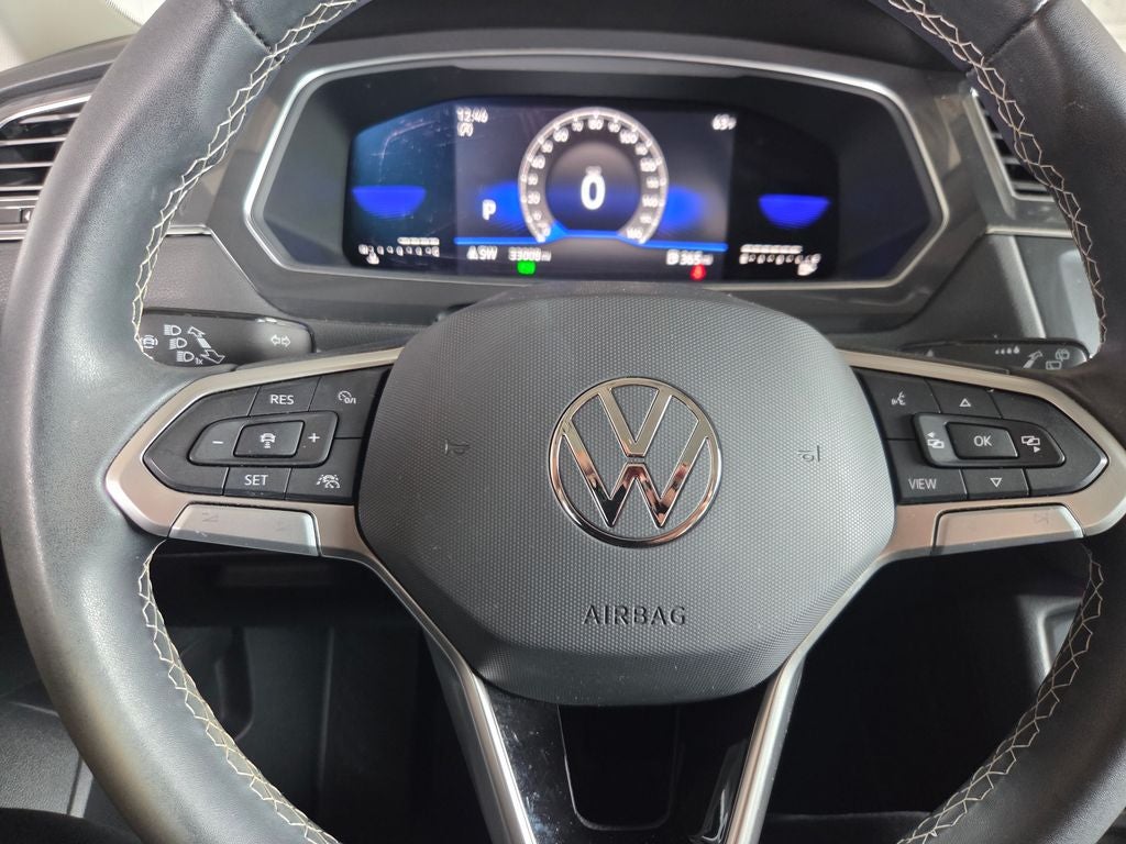 2023 Volkswagen Tiguan 2.0T SE