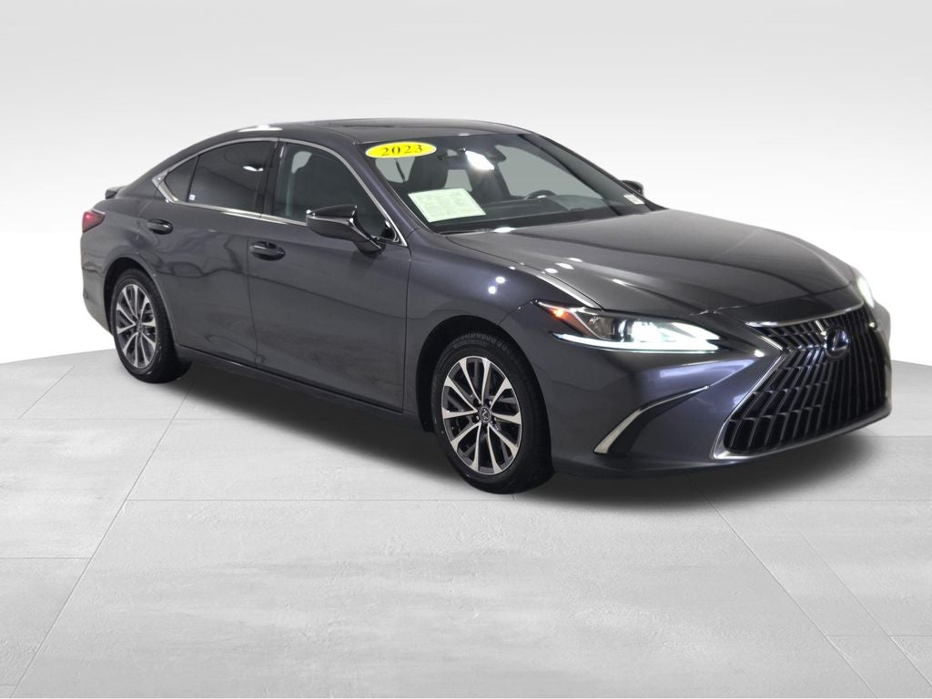 2023 Lexus ES 300h