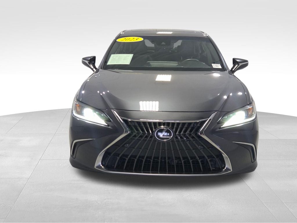 2023 Lexus ES 300h