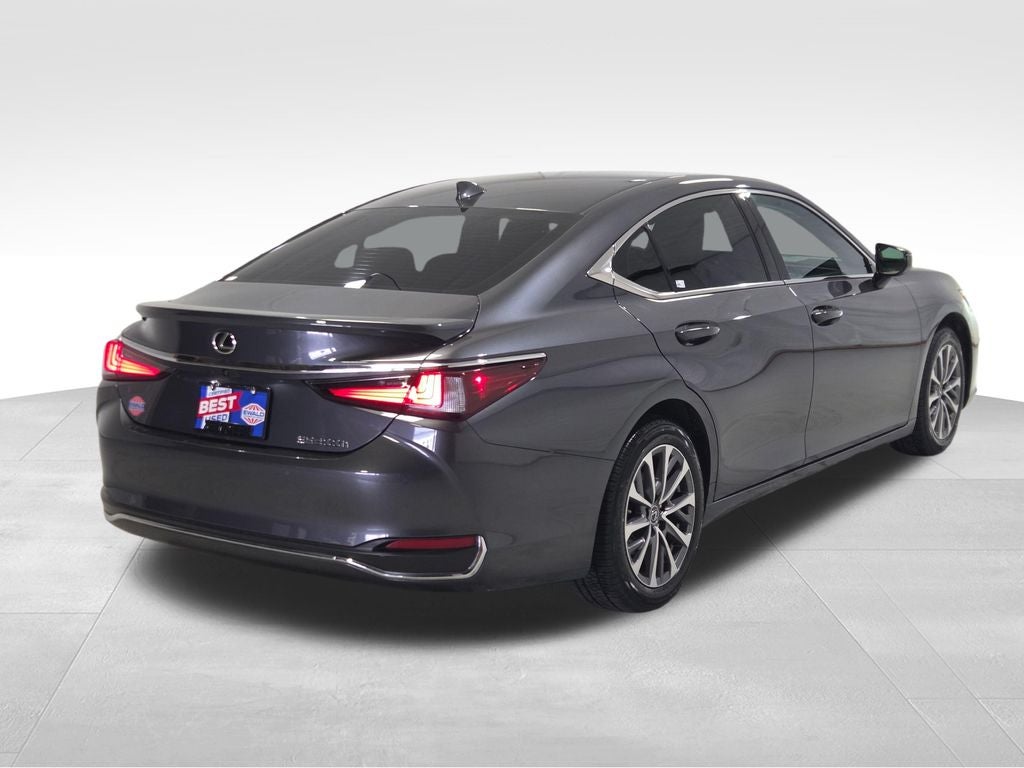 2023 Lexus ES 300h