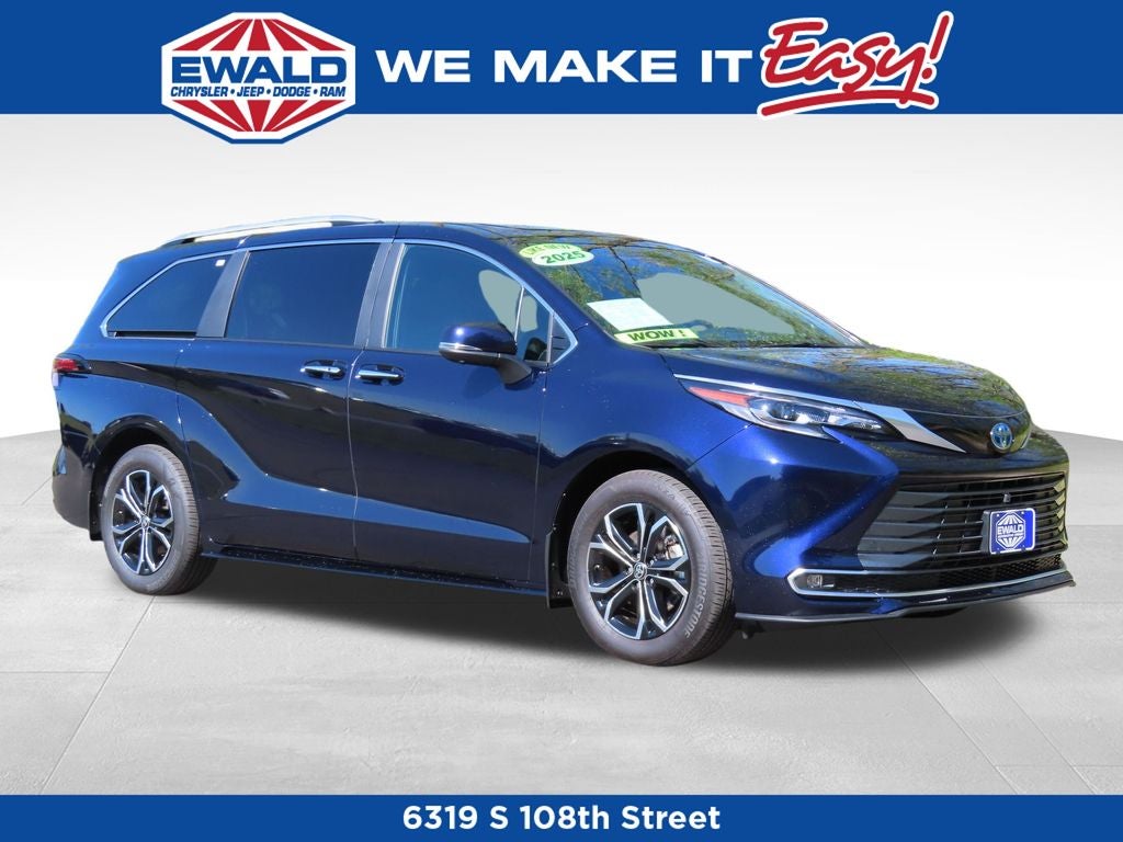 2025 Toyota Sienna Platinum 7 Passenger