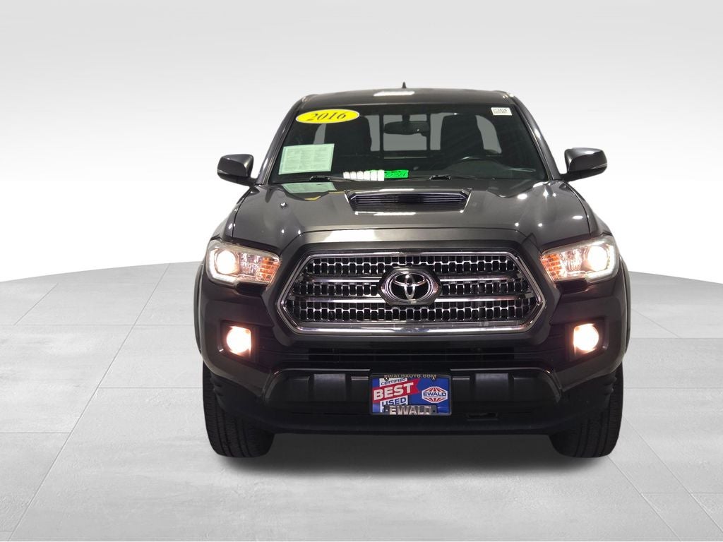 2016 Toyota Tacoma TRD Sport