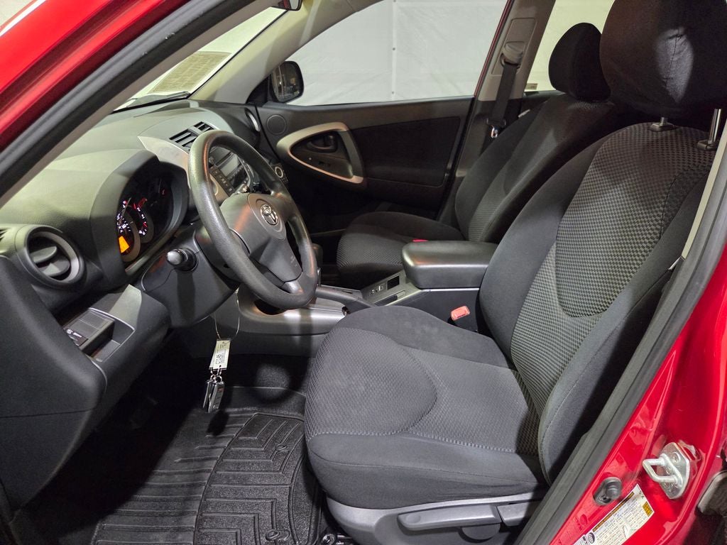2007 Toyota RAV4 Sport