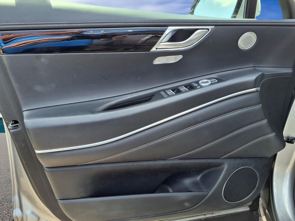 2025 Genesis GV80 2.5T