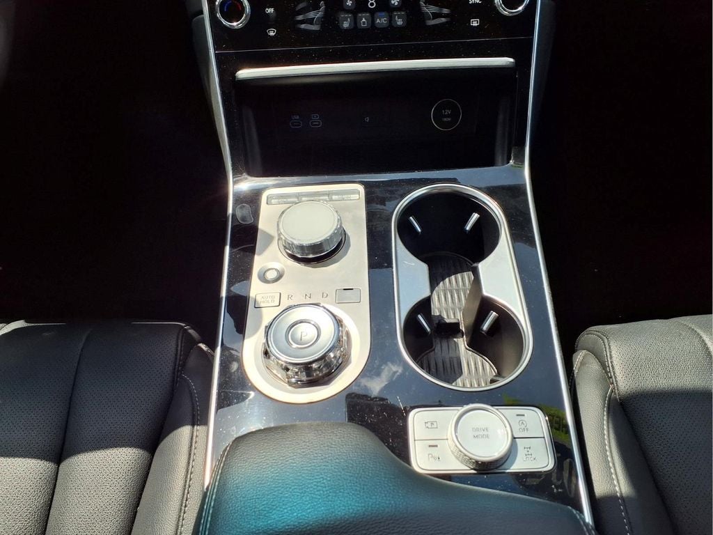 2025 Genesis GV80 2.5T