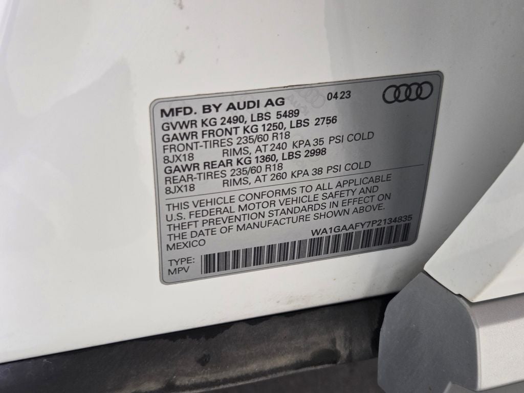 2023 Audi Q5 45 S line Premium quattro