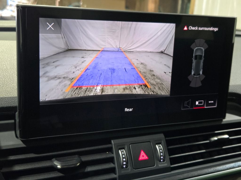 2022 Audi Q5 45 S line Premium quattro