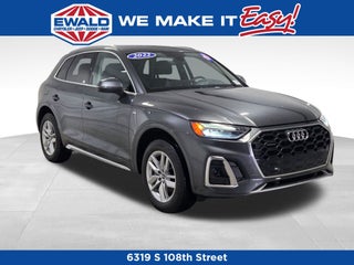 2022 Audi Q5 45 S line Premium quattro